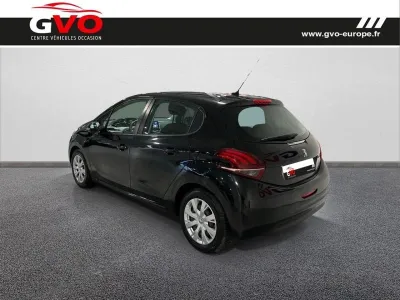 PEUGEOT 208 1.5 BlueHDi 100ch E6.c Active BVM5 86g 5p occasion 2019 - Photo 2