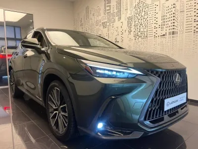 LEXUS NX 450h+ 4WD Executive occasion 2023 - Photo 3