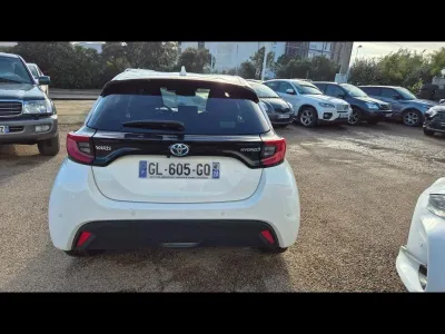 TOYOTA Yaris 116h Design 5p MY22 occasion 2022 - Photo 3