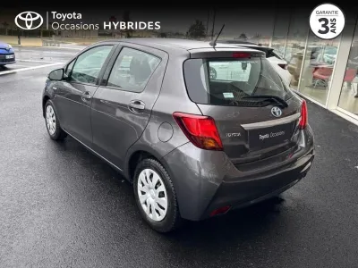 TOYOTA Yaris HSD 100h Dynamic 5p occasion 2016 - Photo 2