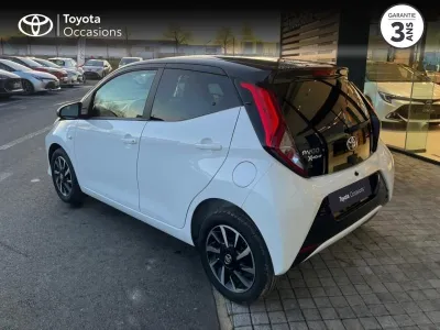 TOYOTA Aygo 1.0 VVTI 72 X-LOOK occasion 2021 - Photo 2