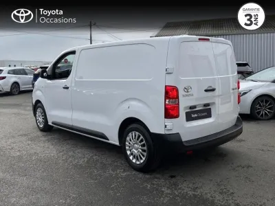 TOYOTA PROACE Medium 1.5 D-4D 120 Business MY20 occasion 2022 - Photo 2