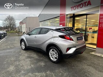 TOYOTA C-HR 122h Dynamic 2WD E-CVT MY22 occasion 2023 - Photo 2