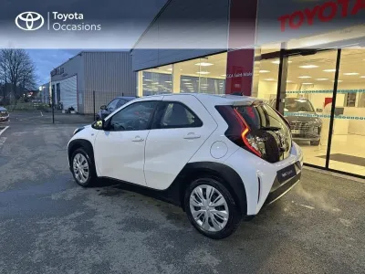 TOYOTA Aygo X 1.0 VVT-i 72ch Dynamic occasion 2022 - Photo 2