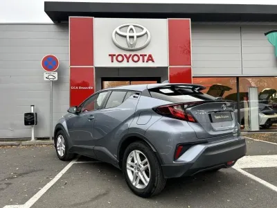 TOYOTA C-HR 122h Dynamic Business 2WD E-CVT MC19 occasion 2020 - Photo 3