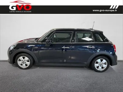 MINI Mini 5 Portes One 102ch Essential BVA7 occasion 2022 - Photo 3