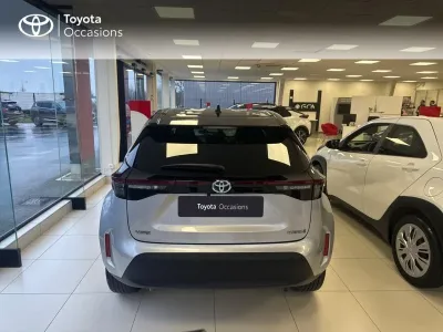 TOYOTA Yaris Cross 116h Collection Tech MY22 occasion 2021 - Photo 4