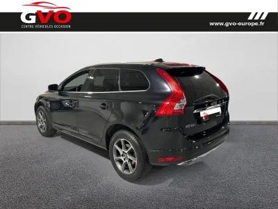 VOLVO XC60 D5 AWD 215ch Ocean Race Edition Geartronic occasion 2015 - Photo 2