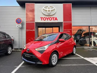 TOYOTA Aygo 1.0 VVT-i 72ch x-play 5P MY19 occasion 2021 - Photo 1