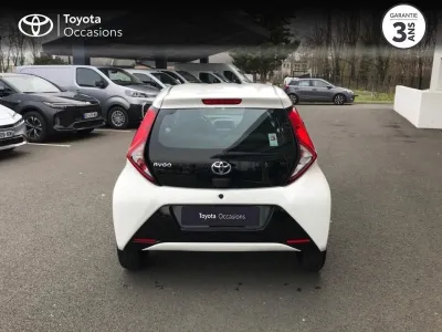 TOYOTA Aygo 1.0 VVT-i 72ch x-play 5p MY20 occasion 2021 - Photo 4