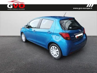 TOYOTA Yaris HSD 100h Dynamic 5p occasion 2016 - Photo 2