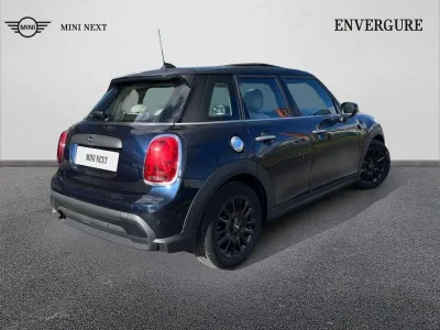 MINI Mini 5 Portes One 102ch Edition Camden BVA7 occasion 2021 - Photo 2