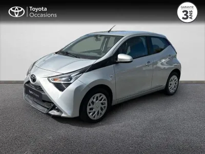 TOYOTA Aygo 1.0 VVT-i 72ch x-play 5p MY20 occasion 2021 - Photo 1