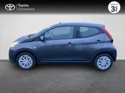 TOYOTA Aygo 1.0 VVT-i 72ch x-play x-app 5p MC18 occasion 2021 - Photo 3