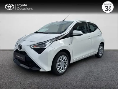 TOYOTA Aygo 1.0 VVT-i 72ch x-play 5p MY21 occasion 2021 - Photo 1