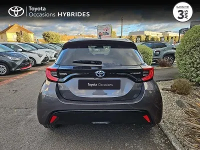 TOYOTA Yaris 116h Iconic 5p occasion 2021 - Photo 4