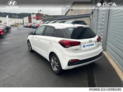 HYUNDAI i20 1.2 84ch Intuitive occasion 2019 - Photo 2