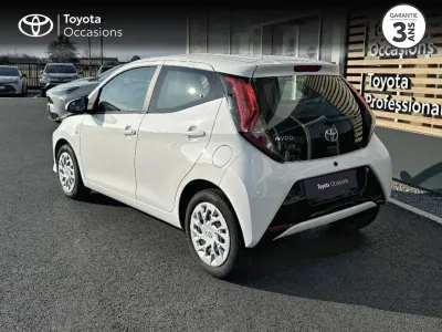 TOYOTA Aygo 1.0 VVT-i 72ch x-play x-shift 5p MY20 occasion 2021 - Photo 2