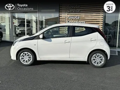 TOYOTA Aygo 1.0 VVT-i 72ch x-play x-shift 5p MY20 occasion 2021 - Photo 3