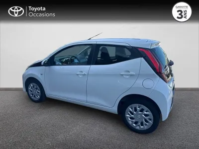 TOYOTA Aygo 1.0 VVT-i 72ch x-play 5p MY20 occasion 2021 - Photo 2