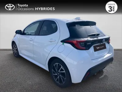 TOYOTA Yaris 116h Design 5p MY22 occasion 2023 - Photo 2