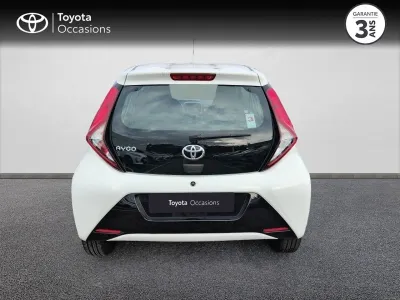 TOYOTA Aygo 1.0 VVT-i 72ch x-play 5p MY21 occasion 2021 - Photo 4