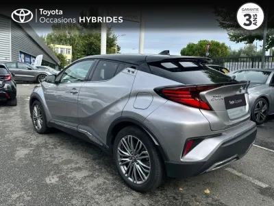 TOYOTA C-HR 184h Distinctive 2WD E-CVT MY20 occasion 2021 - Photo 2