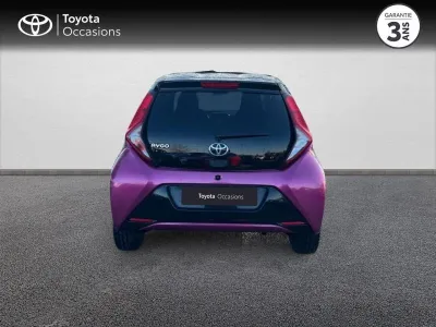 TOYOTA Aygo 1.0 VVT-i 72ch x-cite 5p occasion 2018 - Photo 4