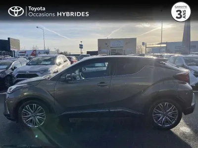 TOYOTA C-HR 184h Distinctive 2WD E-CVT MY22 occasion 2022 - Photo 3