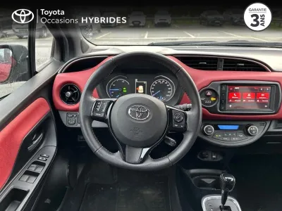 TOYOTA Yaris 100h Collection 5p occasion 2019 - Photo 2