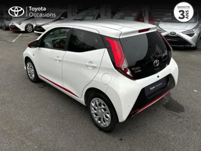 TOYOTA Aygo 1.0 VVT-i 72ch x-look 5p MY21 occasion 2021 - Photo 2