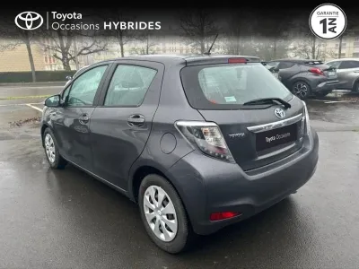 TOYOTA Yaris HSD 100h Dynamic 5p occasion 2013 - Photo 2