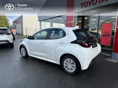 TOYOTA Yaris 116h Dynamic 5p MY22 occasion 2022 - Photo 2