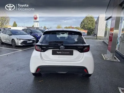 TOYOTA Yaris 116h Dynamic 5p MY22 occasion 2022 - Photo 4