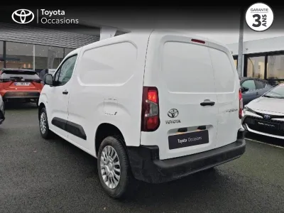 TOYOTA PROACE CITY Medium 100 D-4D Dynamic RC21 occasion 2021 - Photo 2