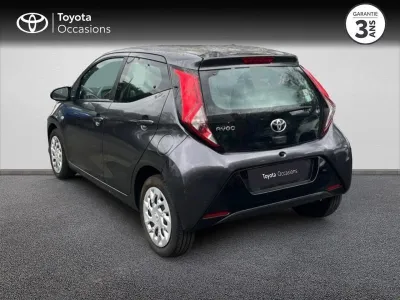 TOYOTA Aygo 1.0 VVT-i 72ch x-play 5p MY21 occasion 2021 - Photo 2