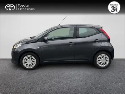 TOYOTA Aygo 1.0 VVT-i 72ch x-play 5p MY21 occasion 2021 - Photo 3