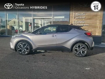 TOYOTA C-HR 122h Graphic 2WD E-CVT occasion 2016 - Photo 3