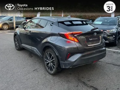 TOYOTA C-HR 122h Distinctive 2WD E-CVT RC18 occasion 2018 - Photo 2