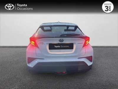 TOYOTA C-HR 1.8 Hybride 122ch Dynamic E-CVT occasion 2023 - Photo 4