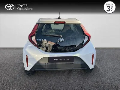 TOYOTA Aygo X 1.0 VVT-i 72ch Dynamic occasion 2022 - Photo 4