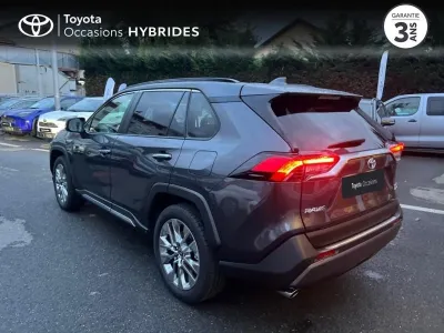 TOYOTA RAV4 Hybride 222ch Lounge AWD-i MY21 occasion 2021 - Photo 2