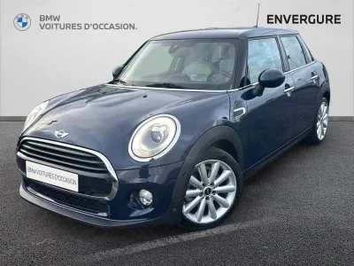 MINI Mini 5 Portes Cooper D 116ch Red Hot Chili BVA occasion 2017 - Photo 1