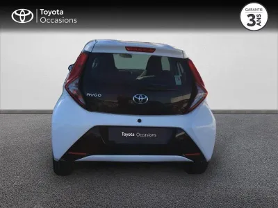 TOYOTA Aygo 1.0 VVT-i 72ch x-play 5p MY21 occasion 2021 - Photo 4