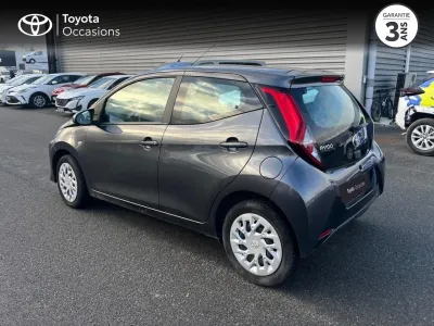 TOYOTA Aygo 1.0 VVT-i 72ch x-play 5p MY21 occasion 2021 - Photo 2