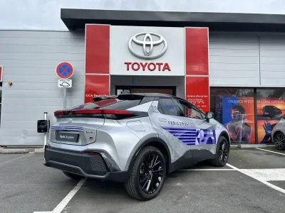 TOYOTA C-HR 2.0 Hybride Rechargeable 225ch GR Sport occasion 2024 - Photo 4