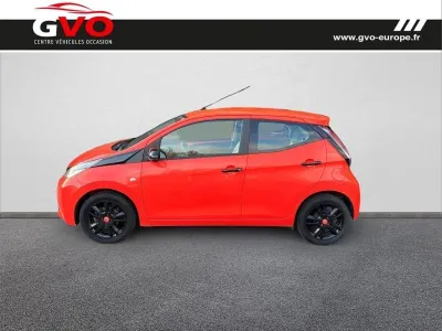 TOYOTA Aygo 1.0 VVT-i 69ch Stop&Start x-cite 5p occasion 2014 - Photo 3