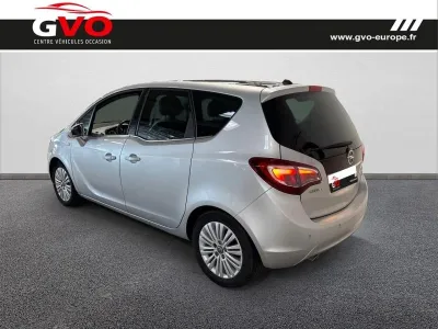 OPEL Meriva 1.6 CDTI 136ch Cosmo Pack Start/Stop occasion 2014 - Photo 2